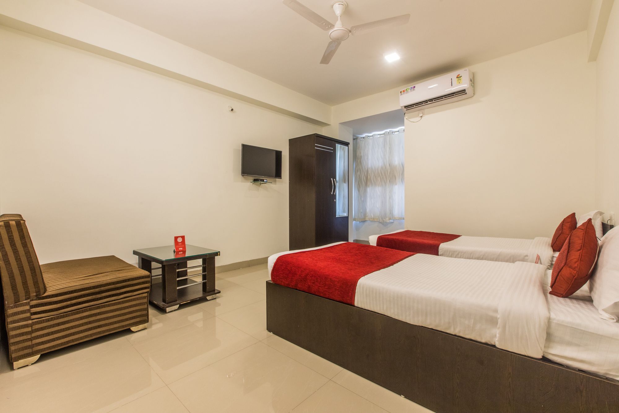 Fabhotel Prime Om Epic Vijay Nagar Ιντόρ Εξωτερικό φωτογραφία